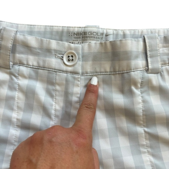 Nike Golf Tour Performance Plaid Bermuda Athletic Shorts Size 10 Summer Preppy - Picture 14 of 16